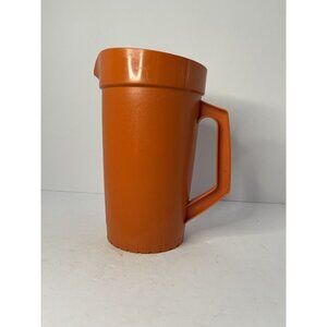 Vintage Tupperware Harvest Orange 2 Quart Pitcher #800-11